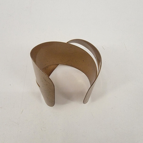 Retro Vintage 80s Gold Metal Arm Cuff Boho Minimalist Festival Goddess Bracelet - Picture 14 of 16